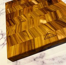 Load image into Gallery viewer, Acacia Wood End Grain Chopping Board